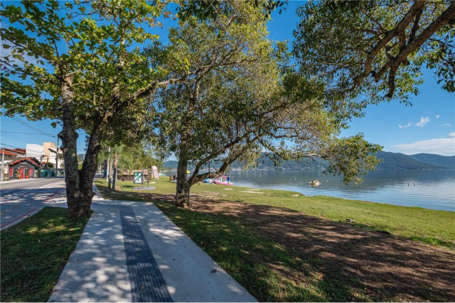 Sala Comercial à Venda,  em Lagoa Da Conceição - Florianópolis