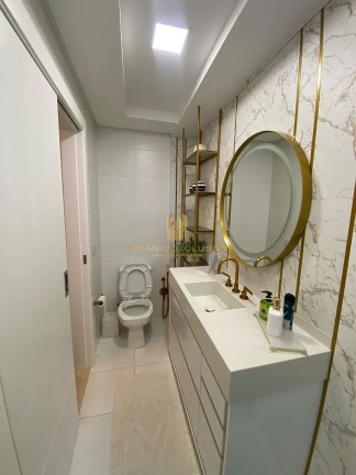 Imagem Apartamento com 3 Quartos à Venda, 206 m² em Barra Sul - Balneário Camboriú Imagem Apartamento com 3 Quartos à Venda, 206 m² em Barra Sul - Balneário Camboriú