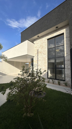 Imagem Casa com 3 Quartos à Venda, 179 m² em Parque Das Paineiras (1,2,3 E 4 Etapa) - Goiânia Imagem Casa com 3 Quartos à Venda, 179 m² em Parque Das Paineiras (1,2,3 E 4 Etapa) - Goiânia