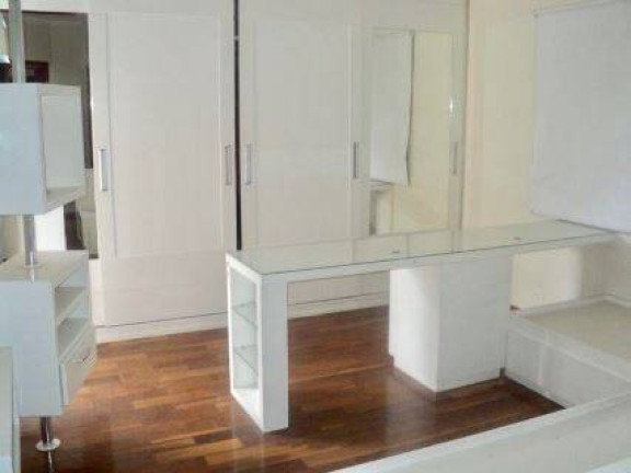 Imagem Casa com 4 Quartos à Venda, 398 m² em Alphaville - Santana De Parnaíba Imagem Casa com 4 Quartos à Venda, 398 m² em Alphaville - Santana De Parnaíba