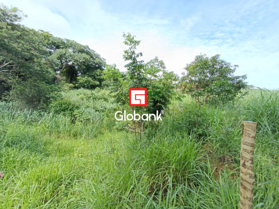Imagem Imóvel com 3 Quartos à Venda, em Extrema - Montes Claros Imagem Imóvel com 3 Quartos à Venda, em Extrema - Montes Claros
