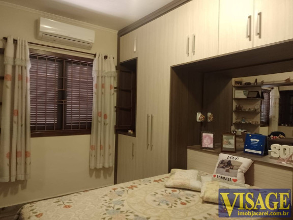 Imagem Casa com 3 Quartos à Venda, 231 m² em Centro - Jacareí Imagem Casa com 3 Quartos à Venda, 231 m² em Centro - Jacareí