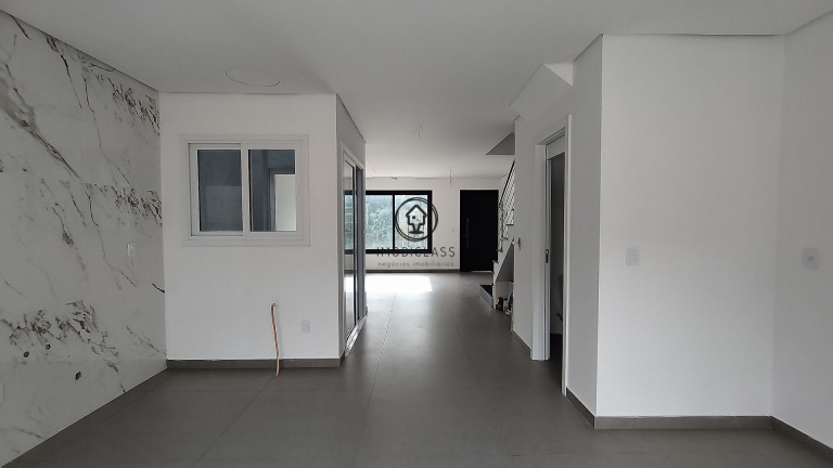 Imagem Casa com 2 Quartos à Venda, 110 m² em Alto Petrópolis - Porto Alegre Imagem Casa com 2 Quartos à Venda, 110 m² em Alto Petrópolis - Porto Alegre
