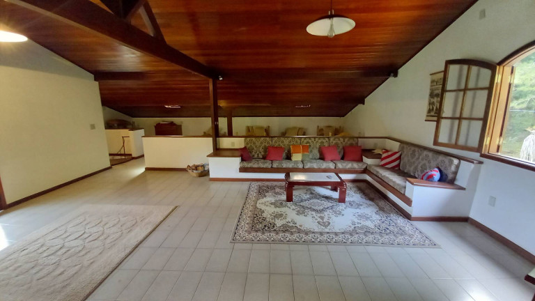 Imagem Casa com 3 Quartos à Venda, em Debossan - Nova Friburgo Imagem Casa com 3 Quartos à Venda, em Debossan - Nova Friburgo