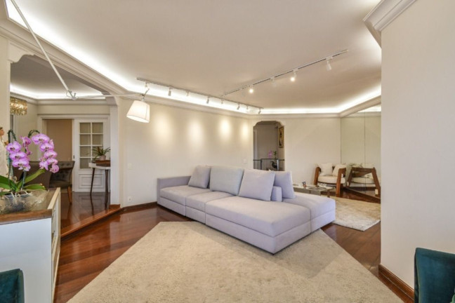 Imagem Imóvel com 4 Quartos à Venda, 227 m² em Moema - São Paulo Imagem Imóvel com 4 Quartos à Venda, 227 m² em Moema - São Paulo