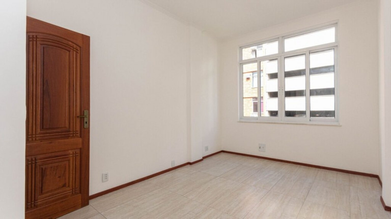 Imagem Imóvel com 3 Quartos à Venda, 137 m² em Copacabana - Rio De Janeiro