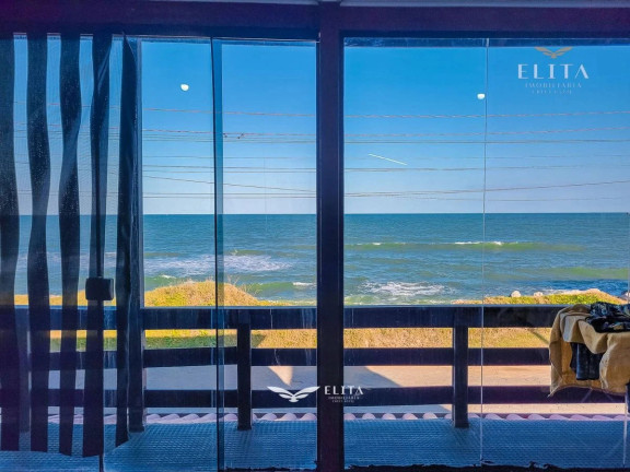 Imagem Casa com 6 Quartos à Venda, 340 m² em Centro - Barra Velha Imagem Casa com 6 Quartos à Venda, 340 m² em Centro - Barra Velha