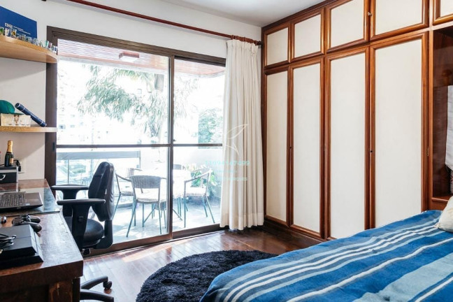 Imagem Apartamento com 4 Quartos à Venda, 233 m² em Campo Belo - São Paulo