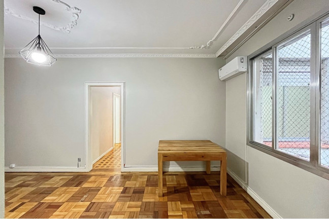 Imagem Apartamento com 3 Quartos à Venda, 90 m² em Bom Fim - Porto Alegre Imagem Apartamento com 3 Quartos à Venda, 90 m² em Bom Fim - Porto Alegre
