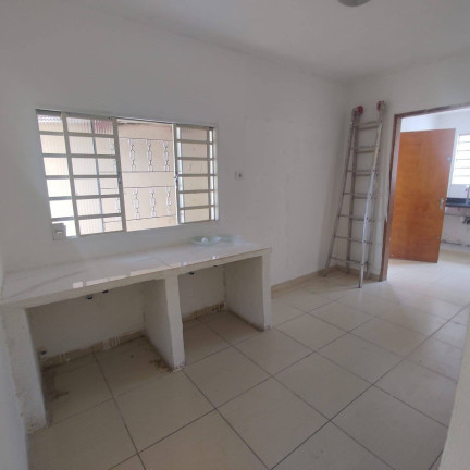 Imagem Casa com 3 Quartos para Alugar, 150 m² em São Lourenço - Anápolis Imagem Casa com 3 Quartos para Alugar, 150 m² em São Lourenço - Anápolis