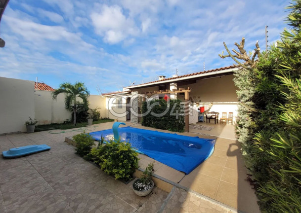 Imagem Casa com 3 Quartos à Venda, 360 m² em Aeroporto - Aracaju Imagem Casa com 3 Quartos à Venda, 360 m² em Aeroporto - Aracaju