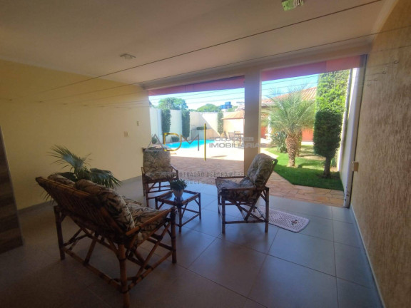 Imagem Casa com 3 Quartos à Venda, 240 m² em Vila Rodrigues Alves - Botucatu Imagem Casa com 3 Quartos à Venda, 240 m² em Vila Rodrigues Alves - Botucatu