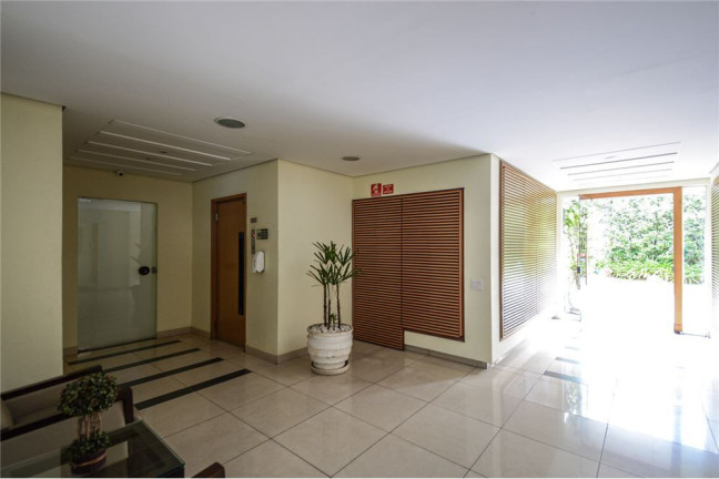 Imagem Apartamento com 2 Quartos à Venda, 63 m² em Moema - São Paulo
