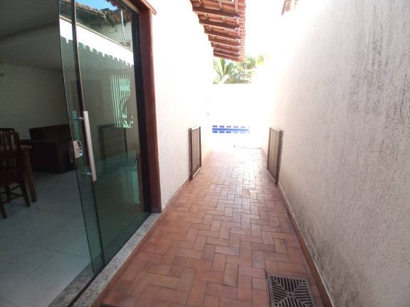 Imagem Casa com 3 Quartos à Venda, 219 m² em álvaro Camargo - Belo Horizonte Imagem Casa com 3 Quartos à Venda, 219 m² em álvaro Camargo - Belo Horizonte
