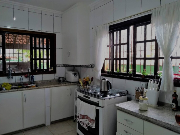 Imagem Sobrado com 5 Quartos à Venda, 180 m² em Massaguaçu - Caraguatatuba Imagem Sobrado com 5 Quartos à Venda, 180 m² em Massaguaçu - Caraguatatuba