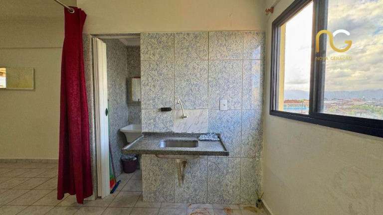 Kitnet com 1 Quarto à Venda, 30 m² em Vila Assunção - Praia Grande