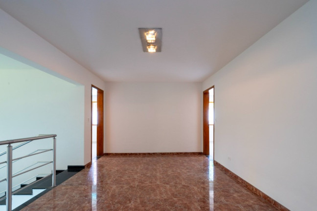 Imagem Casa com 3 Quartos à Venda, em Gramado - Cotia Imagem Casa com 3 Quartos à Venda, em Gramado - Cotia