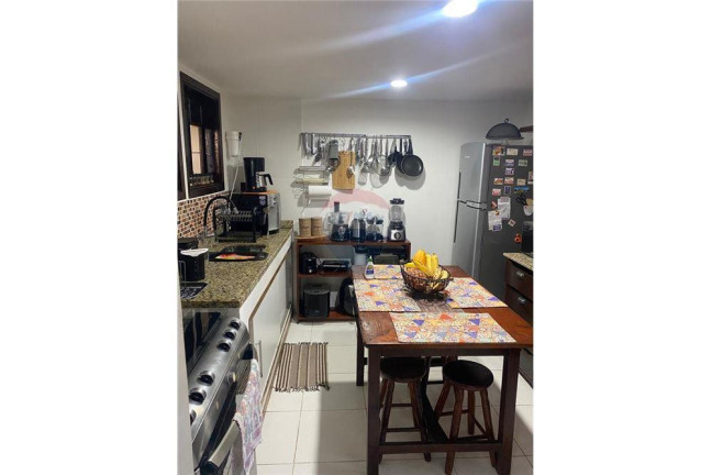Imagem Casa de Condomínio com 3 Quartos à Venda, 230 m² em Itaipu - Niterói Imagem Casa de Condomínio com 3 Quartos à Venda, 230 m² em Itaipu - Niterói