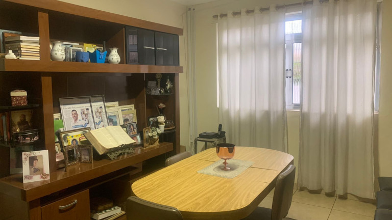 Imagem Casa com 3 Quartos à Venda, 204 m² em Centro - Poá Imagem Casa com 3 Quartos à Venda, 204 m² em Centro - Poá