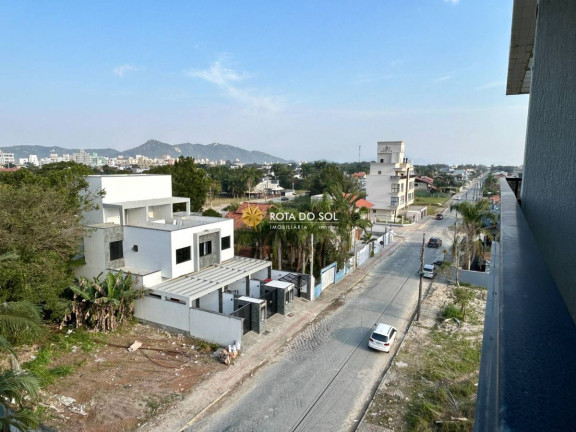 Imagem Sobrado com 3 Quartos à Venda, 138 m² em Mariscal - Bombinhas Imagem Sobrado com 3 Quartos à Venda, 138 m² em Mariscal - Bombinhas