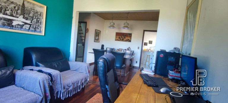 Imagem Casa com 4 Quartos à Venda, 145 m² em Artistas - Teresópolis Imagem Casa com 4 Quartos à Venda, 145 m² em Artistas - Teresópolis