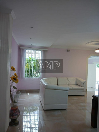 Imagem Casa com 4 Quartos à Venda, 399 m² em Aleixo - Manaus Imagem Casa com 4 Quartos à Venda, 399 m² em Aleixo - Manaus