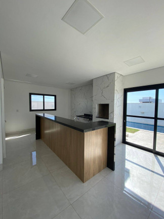 Imagem Casa com 3 Quartos à Venda, em Condomínio Primor Das Torres - Cuiabá Imagem Casa com 3 Quartos à Venda, em Condomínio Primor Das Torres - Cuiabá