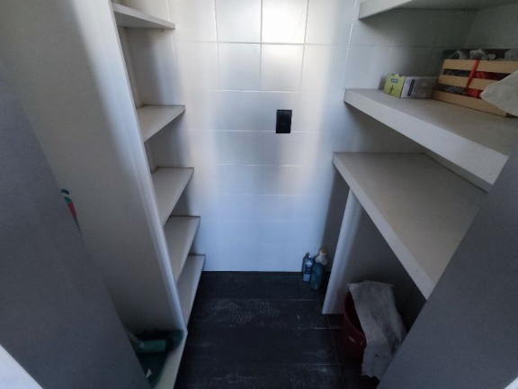 Imagem Imóvel com 2 Quartos à Venda, 146 m² em Jardim Amália - Volta Redonda Imagem Imóvel com 2 Quartos à Venda, 146 m² em Jardim Amália - Volta Redonda