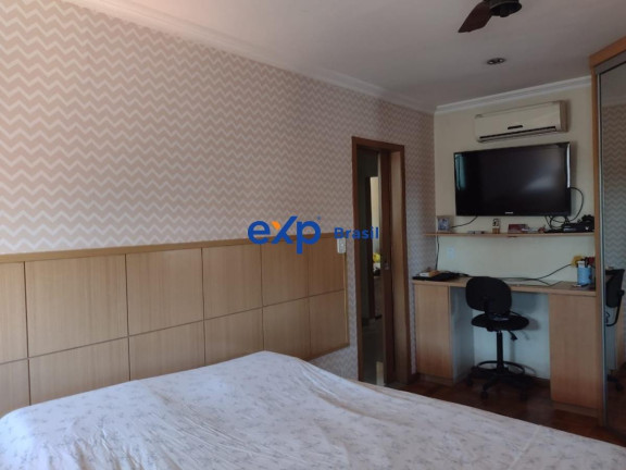 Imagem Apartamento com 3 Quartos à Venda, 180 m² em Olaria - Rio De Janeiro