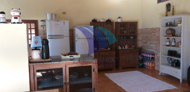 Imagem Casa com 1 Quarto à Venda, 49.500 m² em Centro - Araruama