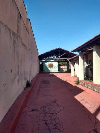 Imagem Casa com 3 Quartos à Venda, 737 m² em Centro - Pirassununga