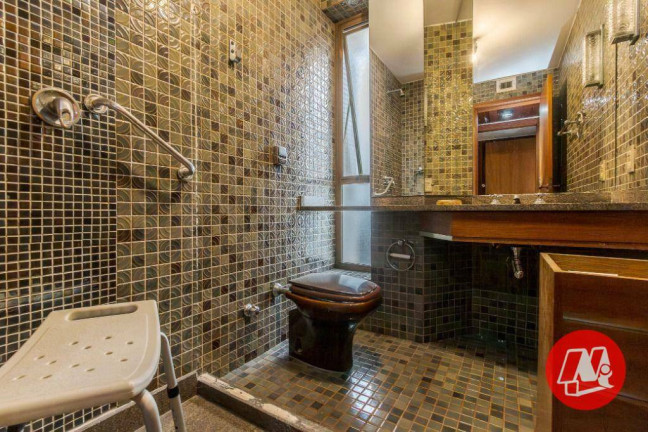 Imagem Apartamento com 3 Quartos à Venda, 240 m² em Floresta - Porto Alegre