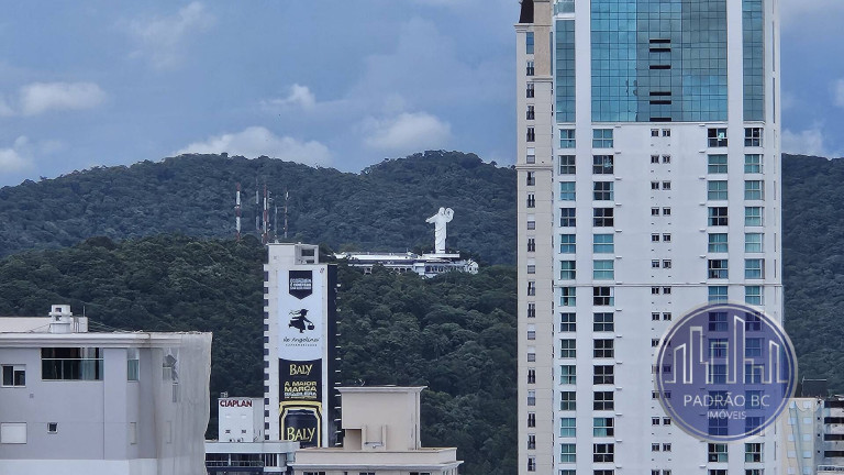 Imagem Cobertura com 3 Quartos para Alugar, 250 m² em Centro - Balneário Camboriú Imagem Cobertura com 3 Quartos para Alugar, 250 m² em Centro - Balneário Camboriú