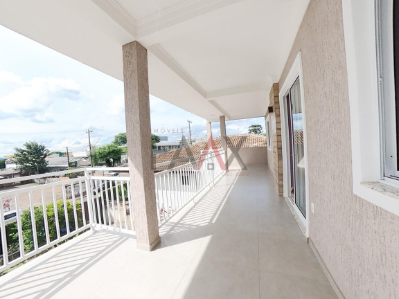 Imagem Casa com 3 Quartos à Venda, 376 m² em Centro - Guarapuava Imagem Casa com 3 Quartos à Venda, 376 m² em Centro - Guarapuava