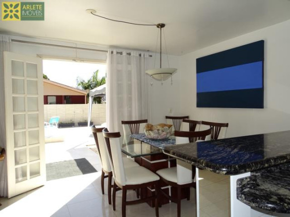 Imagem Casa com 3 Quartos à Venda, 150 m² em Centro - Porto Belo