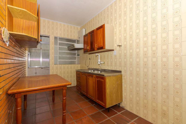 Imagem Imóvel com 3 Quartos à Venda, em Menino Deus - Porto Alegre Imagem Imóvel com 3 Quartos à Venda, em Menino Deus - Porto Alegre