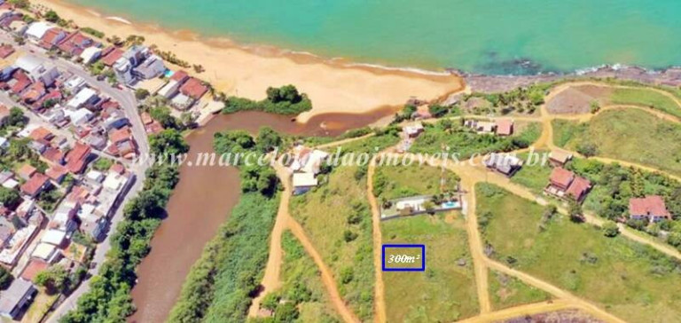 Terreno à Venda, 300 m² em Lourdes - Piúma