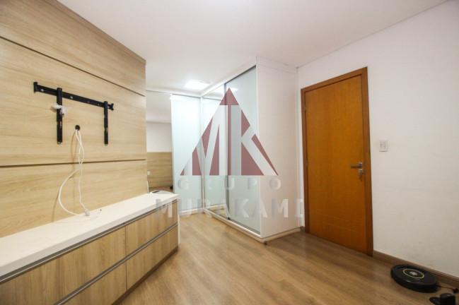 Imagem Imóvel com 4 Quartos à Venda, 270 m² em Zona 01 - Maringá Imagem Imóvel com 4 Quartos à Venda, 270 m² em Zona 01 - Maringá