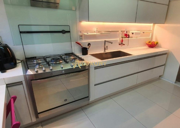 Imagem Imóvel com 4 Quartos à Venda, 344 m² em Belvedere - Belo Horizonte Imagem Imóvel com 4 Quartos à Venda, 344 m² em Belvedere - Belo Horizonte