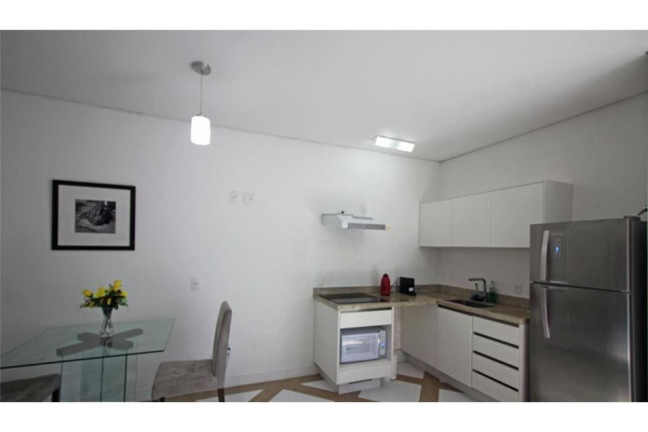 Imagem Imóvel com 1 Quarto à Venda, em Granja Viana - Cotia Imagem Imóvel com 1 Quarto à Venda, em Granja Viana - Cotia