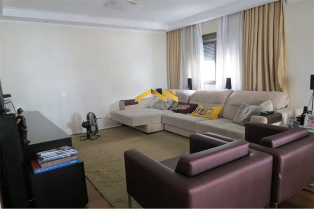 Imagem Apartamento com 3 Quartos à Venda, 200 m² em Moema - São Paulo