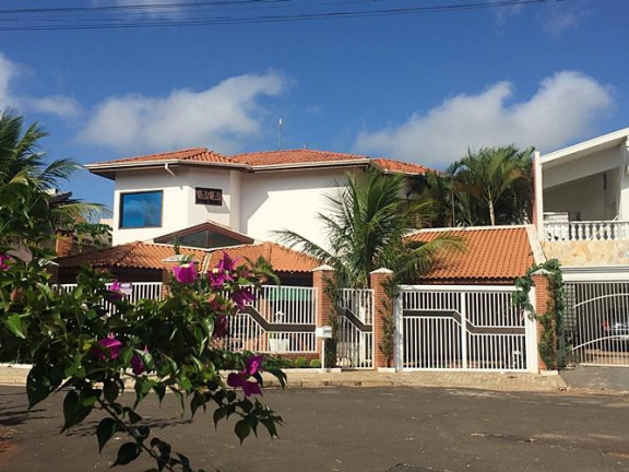Imagem Casa com 3 Quartos à Venda, 200 m² em Green Village - Avaré