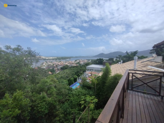 Imagem Casa com 3 Quartos à Venda, 657 m² em Lagoa Da Conceição - Florianópolis