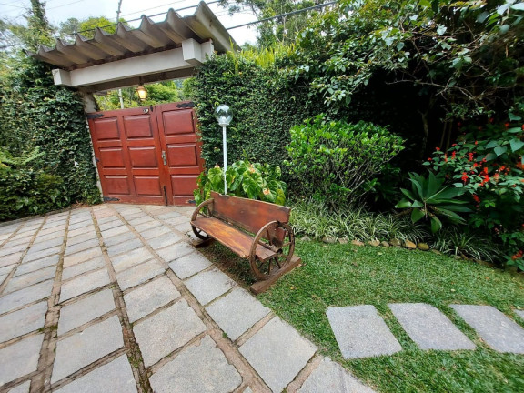 Imagem Casa com 4 Quartos à Venda, 574 m² em Granja Guarani - Teresópolis Imagem Casa com 4 Quartos à Venda, 574 m² em Granja Guarani - Teresópolis