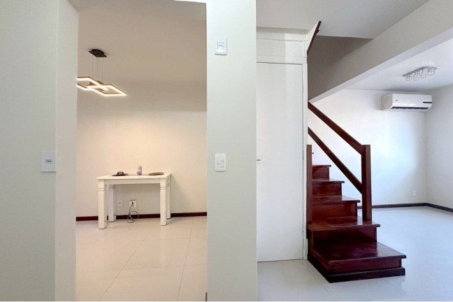 Imagem Casa com 3 Quartos à Venda, 73 m² em Sarandi - Porto Alegre