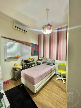 Imagem Casa com 3 Quartos à Venda, 240 m² em Loteamento Villa Branca - Jacareí Imagem Casa com 3 Quartos à Venda, 240 m² em Loteamento Villa Branca - Jacareí