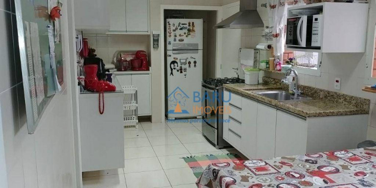 Imagem Apartamento com 4 Quartos à Venda, 195 m² em Pinheiros - São Paulo Imagem Apartamento com 4 Quartos à Venda, 195 m² em Pinheiros - São Paulo