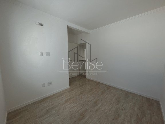 Imagem Casa com 3 Quartos à Venda, 127 m² em Nova Esperança - Balneário Camboriú
