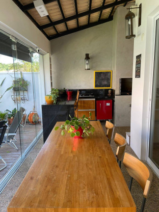 Imagem Casa com 3 Quartos à Venda, 230 m² em Alphaville - Santana De Parnaíba Imagem Casa com 3 Quartos à Venda, 230 m² em Alphaville - Santana De Parnaíba