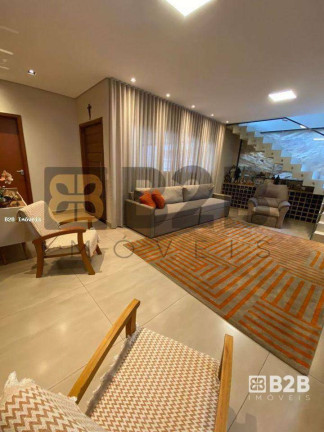 Imagem Casa com 3 Quartos à Venda, 216 m² em Parque Vista Alegre - Bauru Imagem Casa com 3 Quartos à Venda, 216 m² em Parque Vista Alegre - Bauru